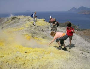 Aufgrund ihrer vulkanischen Aktivität zählen die Inseln seit 2000 zum UNESCO-Weltnaturerbe
