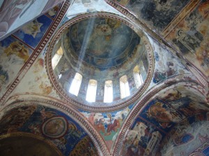 Gelati-Kloster: berühmt für seine kunsthistorisch wertvollen Fresken aus vier Jahrhunderten.