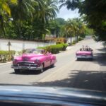 Fast schon ein Muss: per Oldtimer durch Havanna