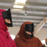 Die traditionelle Kleidung gibt Aufschluss über die Stammeszugehörigkeit der Omanis