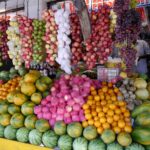 Farbenfrohe Marktstände in Sri Lanka